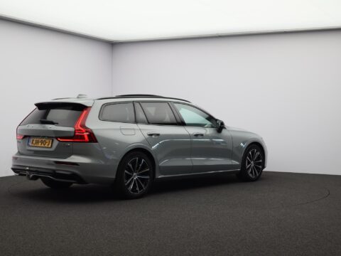 Volvo V60 2.0 T8 Plug-in hybrid AWD Plus Dark