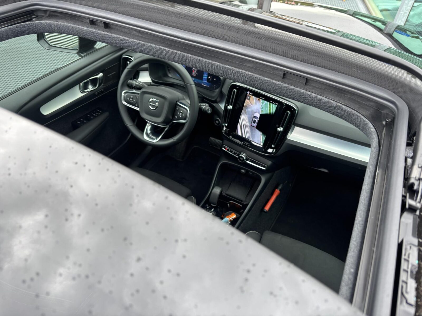 Volvo XC40 - Foto 2