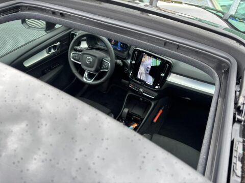 Volvo XC40 2.0 B4 Plus Black Edition