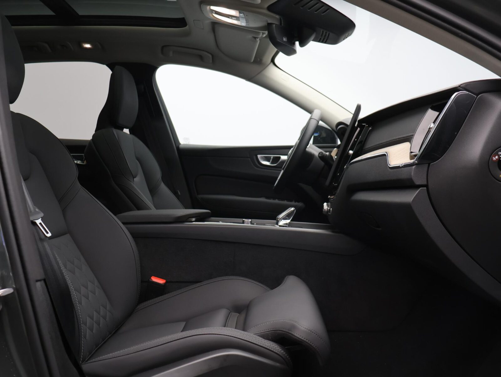 Volvo XC60 - Foto 9