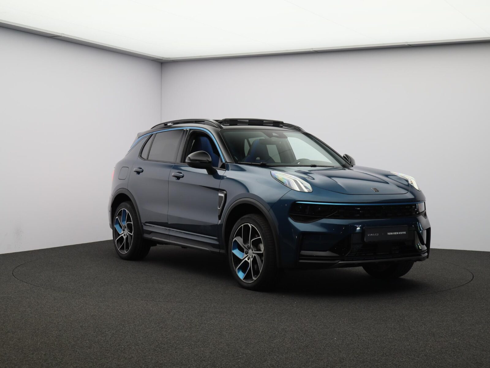 Lynk & Co 01 - Foto 24