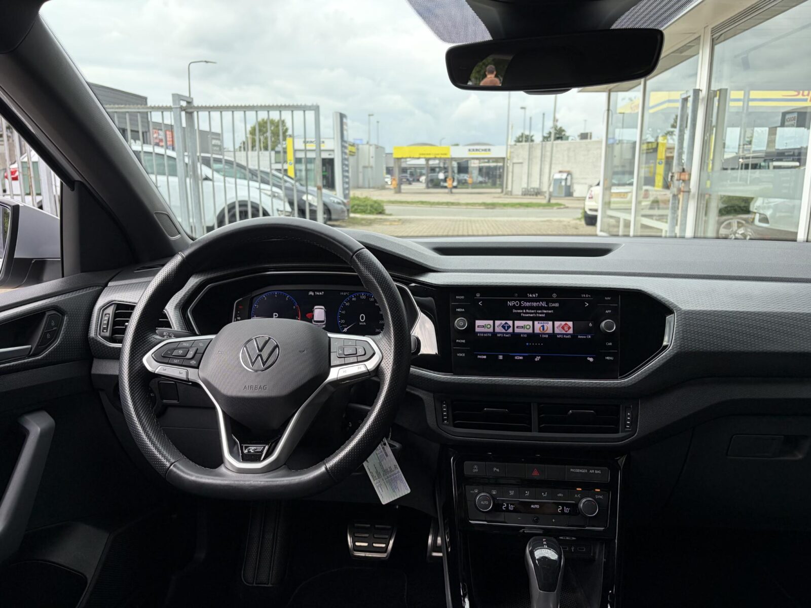 Volkswagen T-Cross - Foto 16
