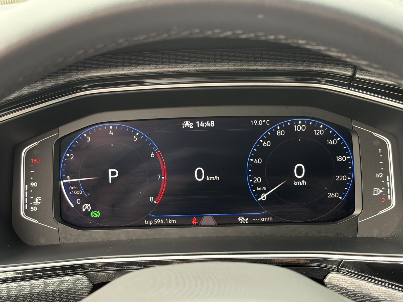 Volkswagen T-Cross - Foto 18