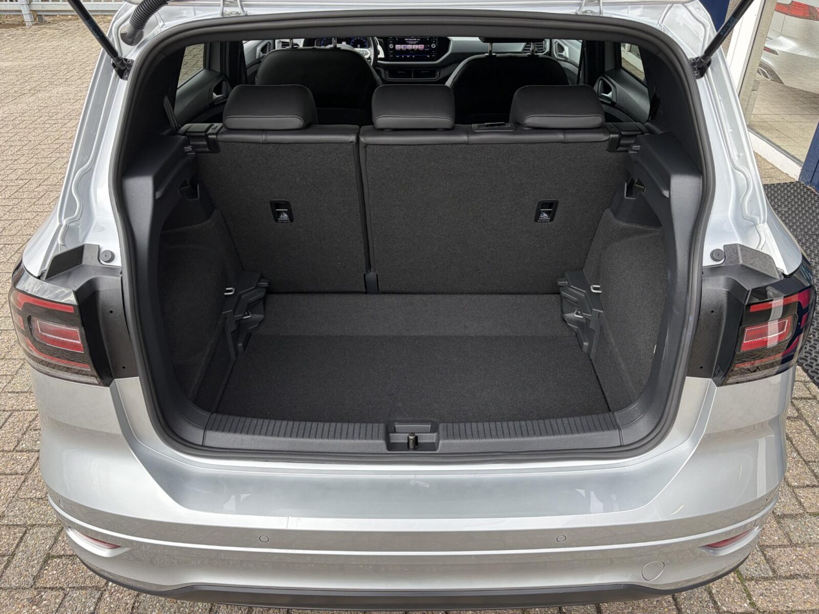 Volkswagen T-Cross - Foto 8