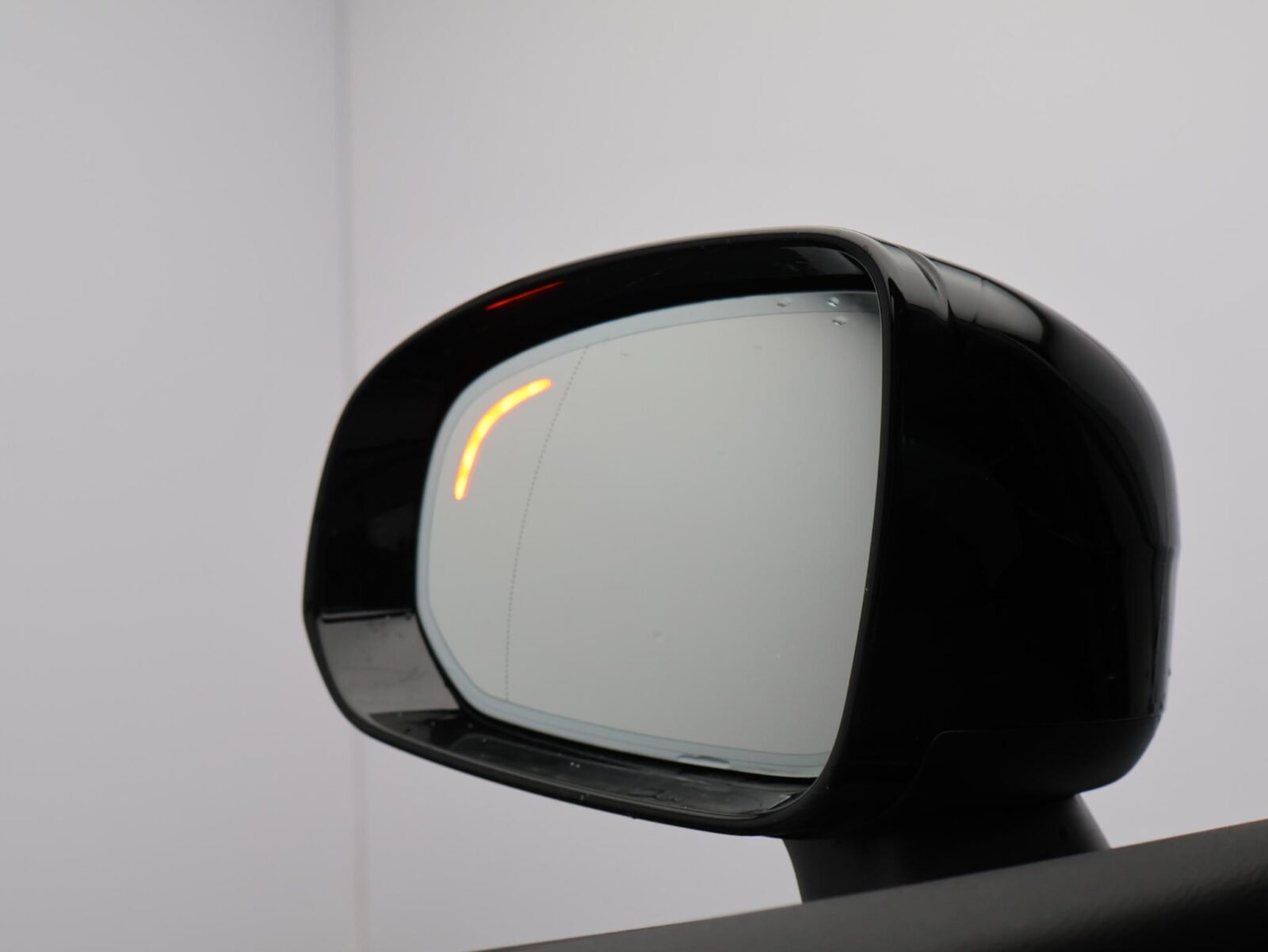Volvo XC60 - Foto 22