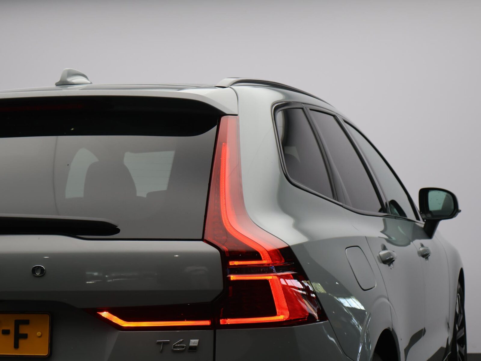 Volvo XC60 - Foto 23