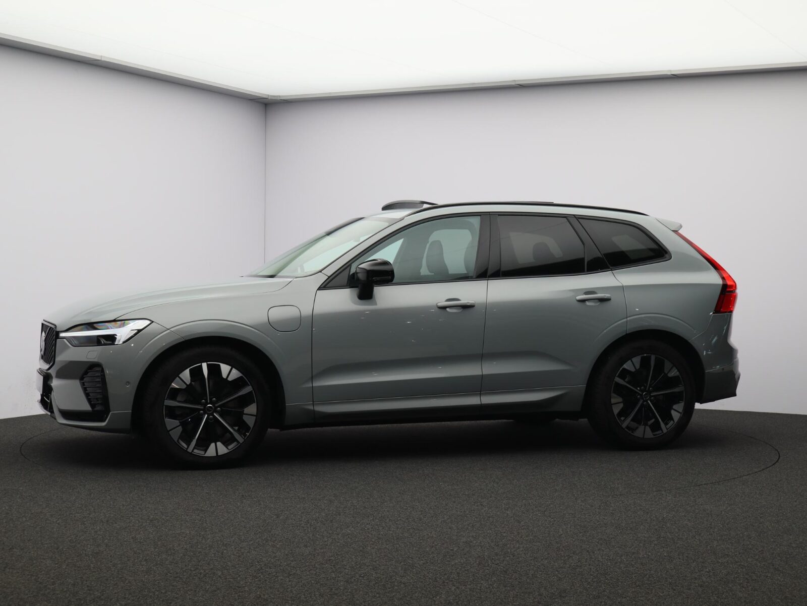 Volvo XC60 - Foto 25