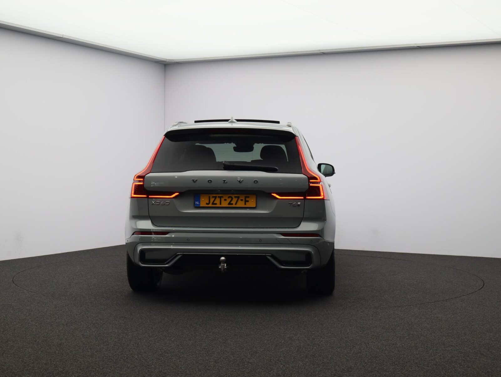 Volvo XC60 - Foto 29