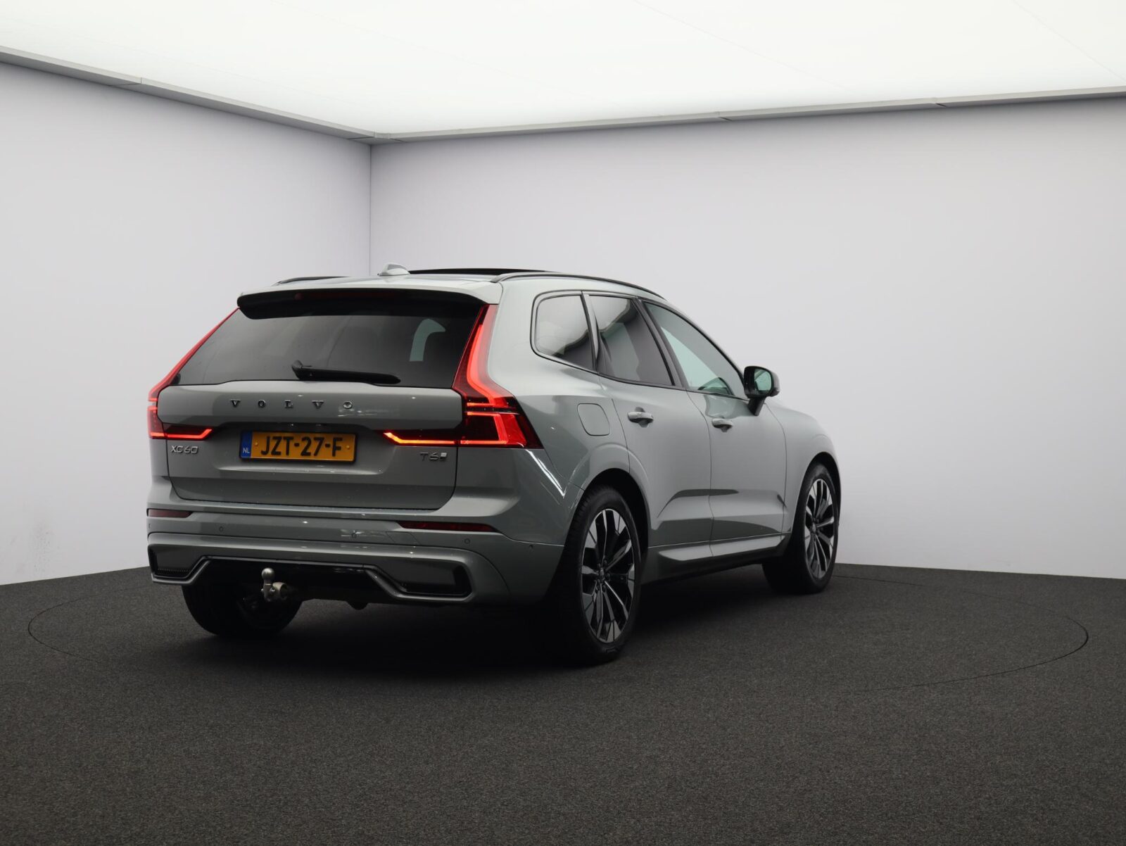 Volvo XC60 - Foto 30