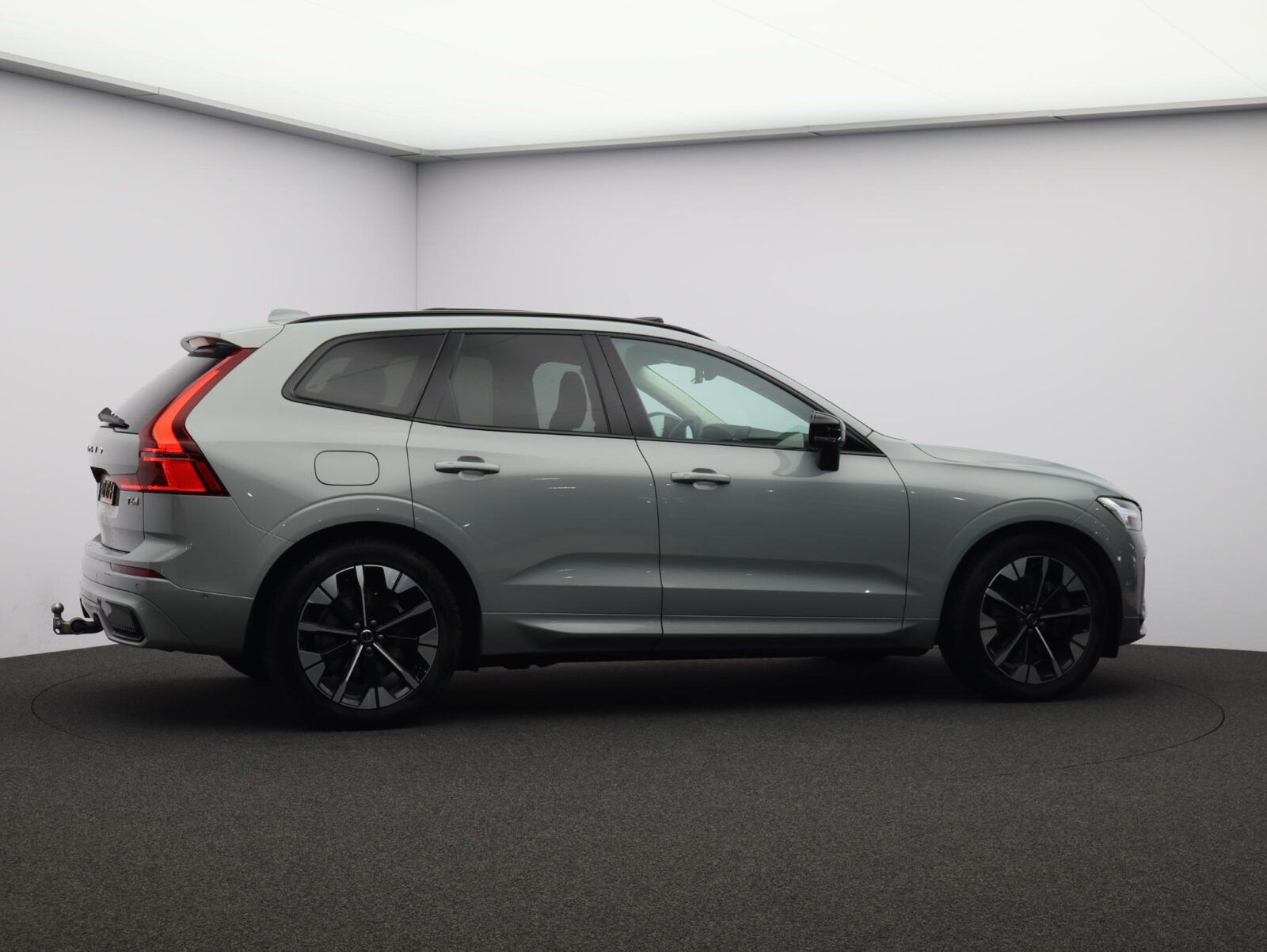 Volvo XC60 - Foto 31