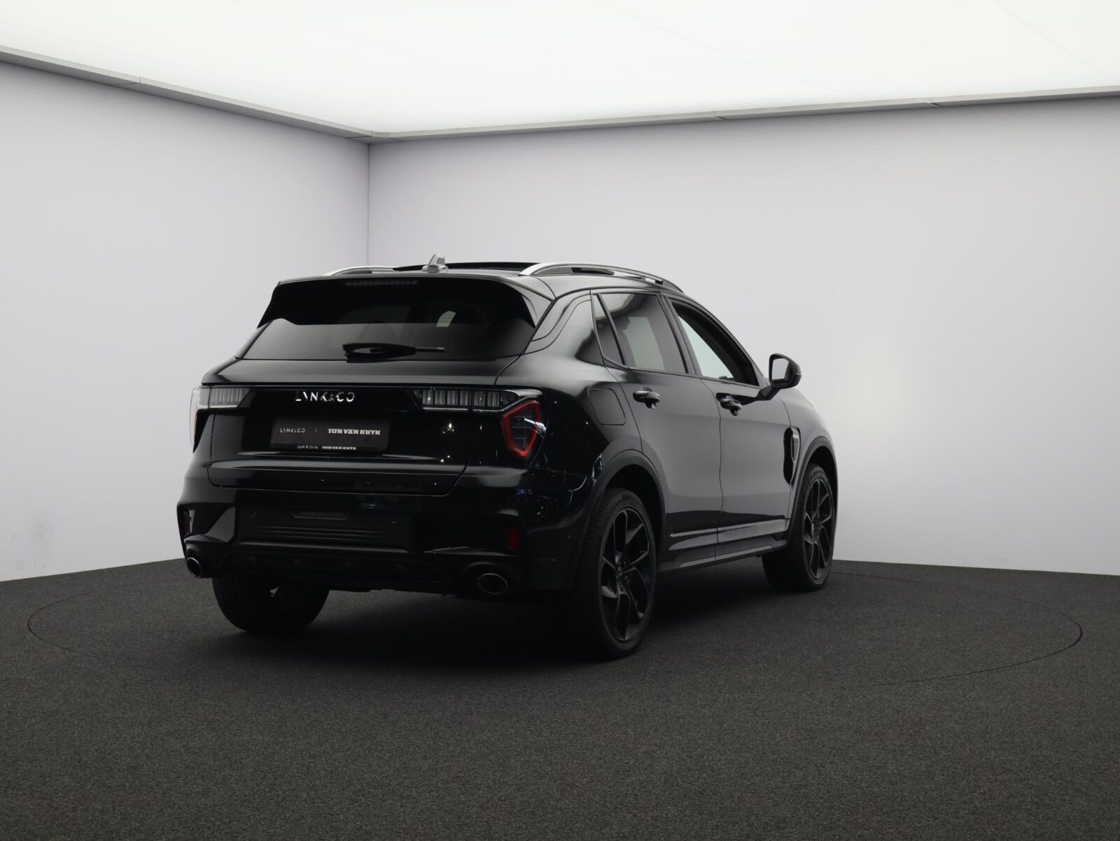 Lynk & Co 01 - Foto 23