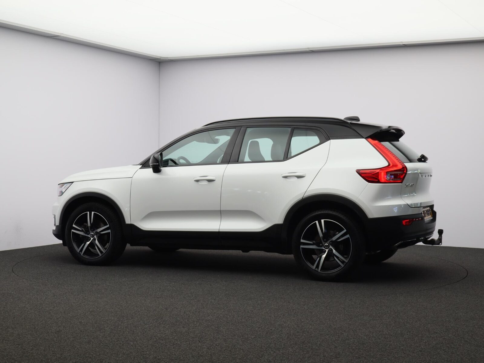 Volvo XC40 - Foto 19