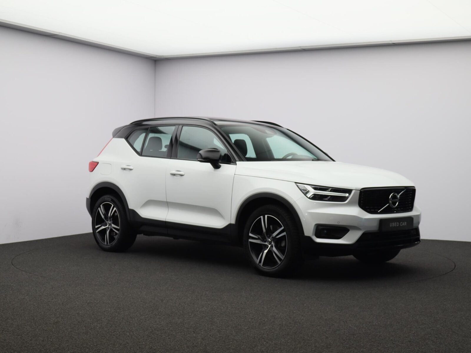Volvo XC40 - Foto 26