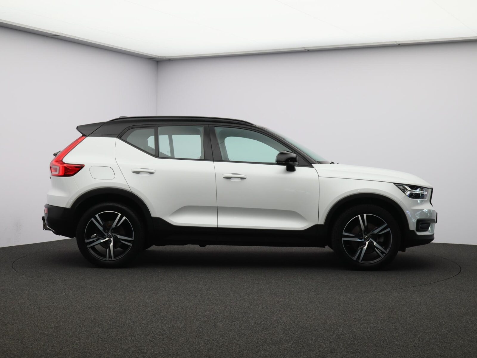 Volvo XC40 - Foto 7