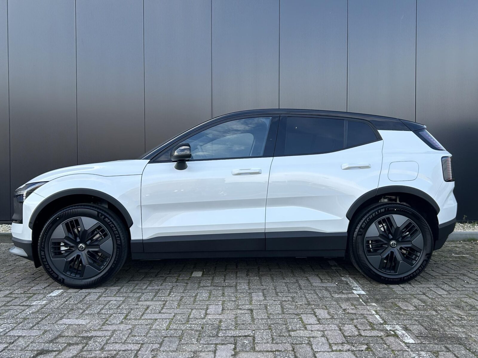 Volvo EX30 - Foto 6