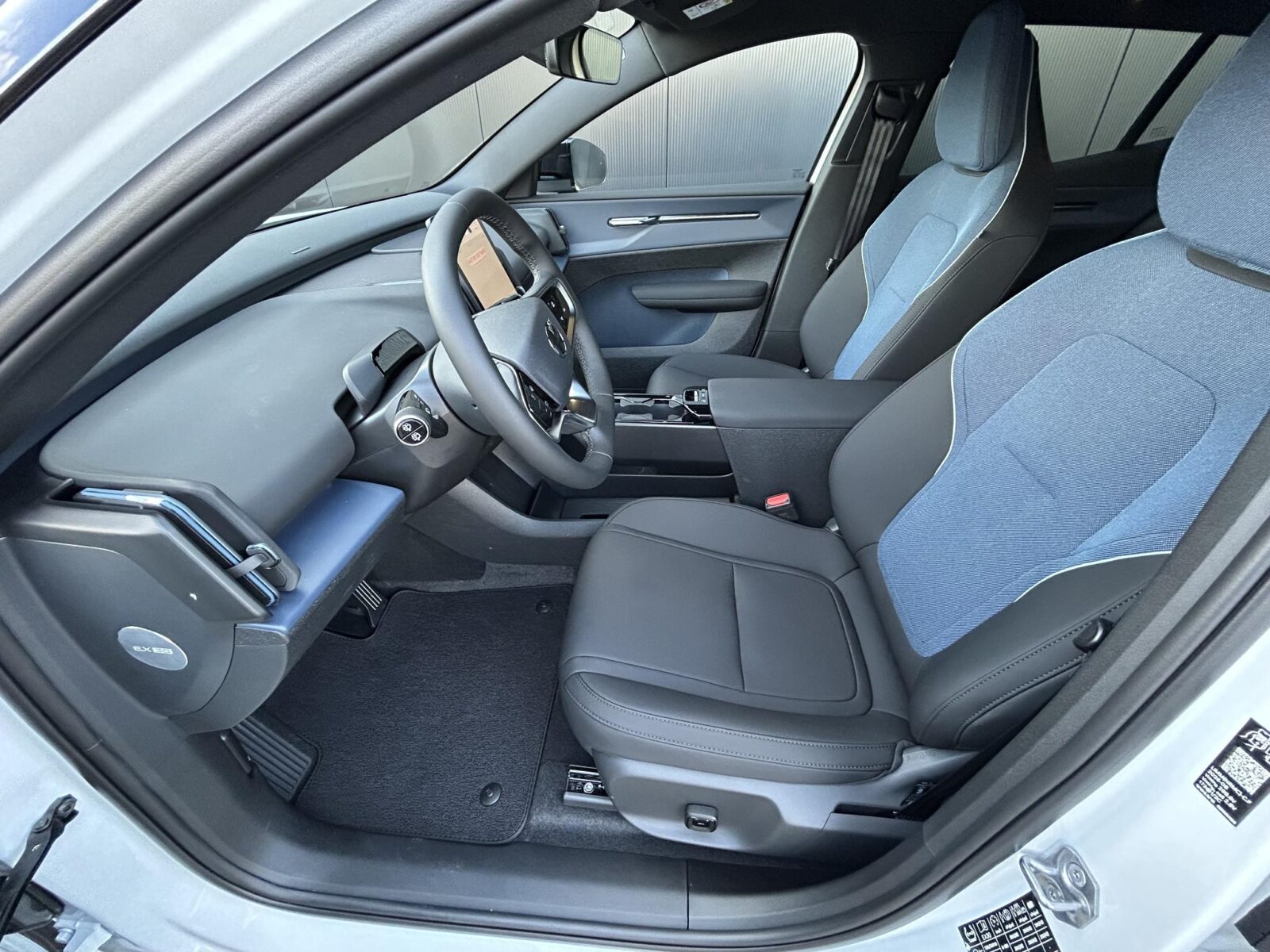 Volvo EX30 - Foto 7