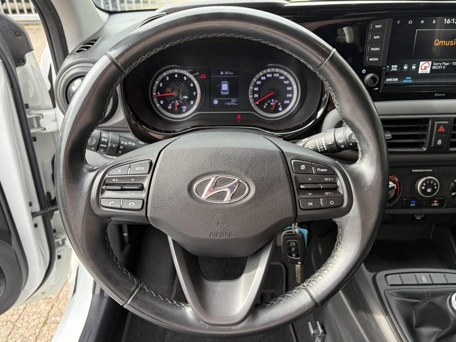 Hyundai i10 - Foto 20