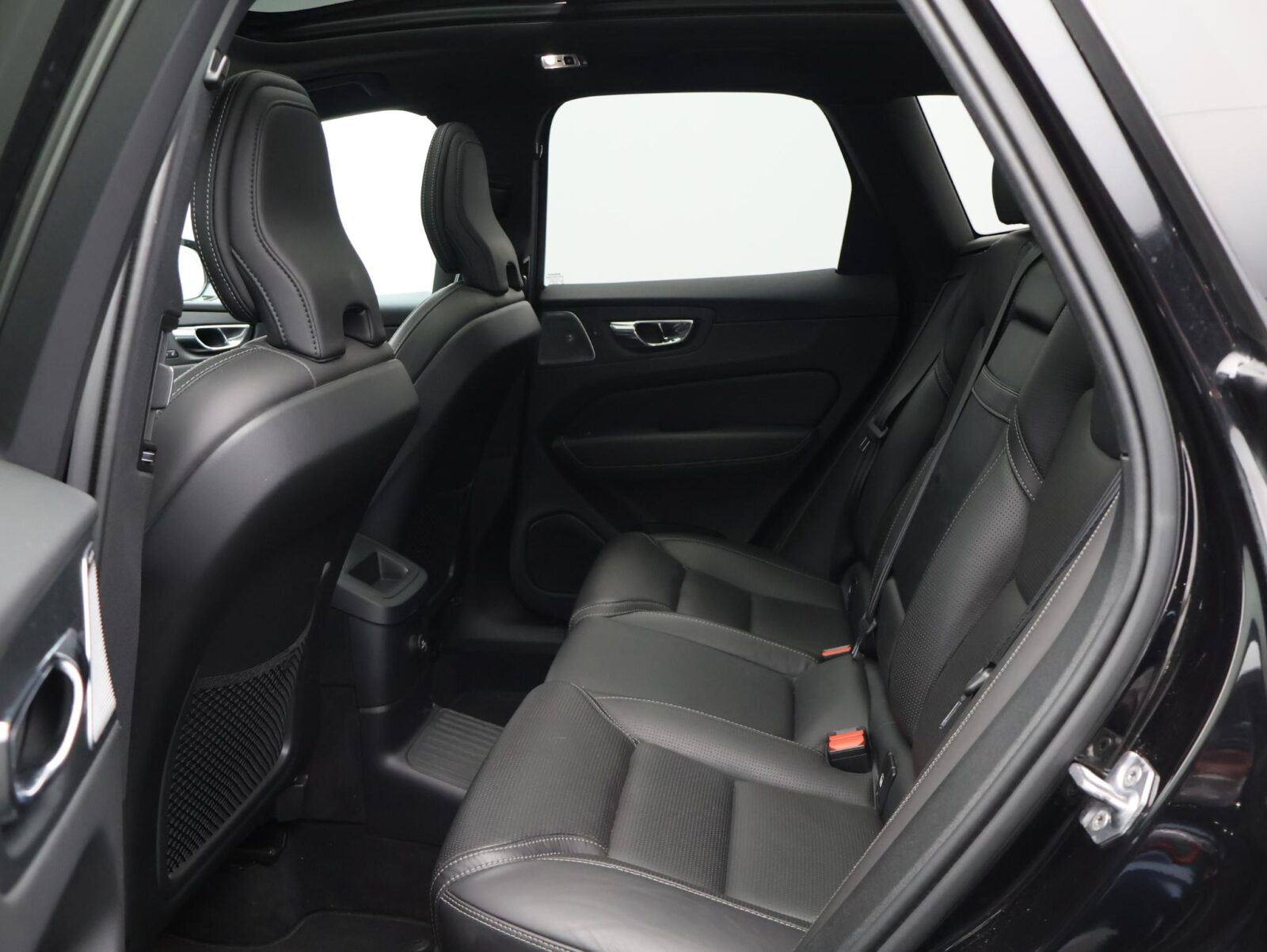 Volvo XC60 - Foto 6