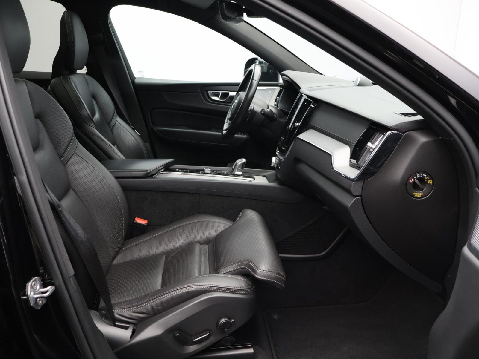 Volvo XC60 - Foto 8