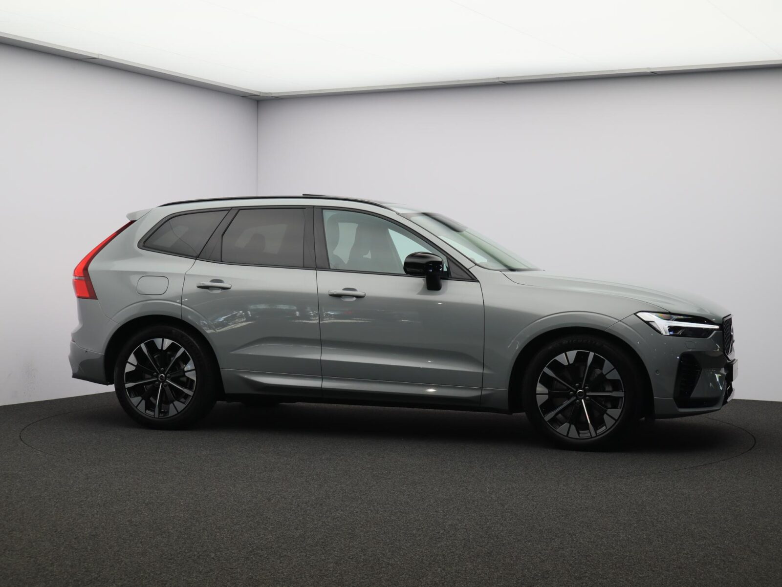 Volvo XC60 - Foto 22