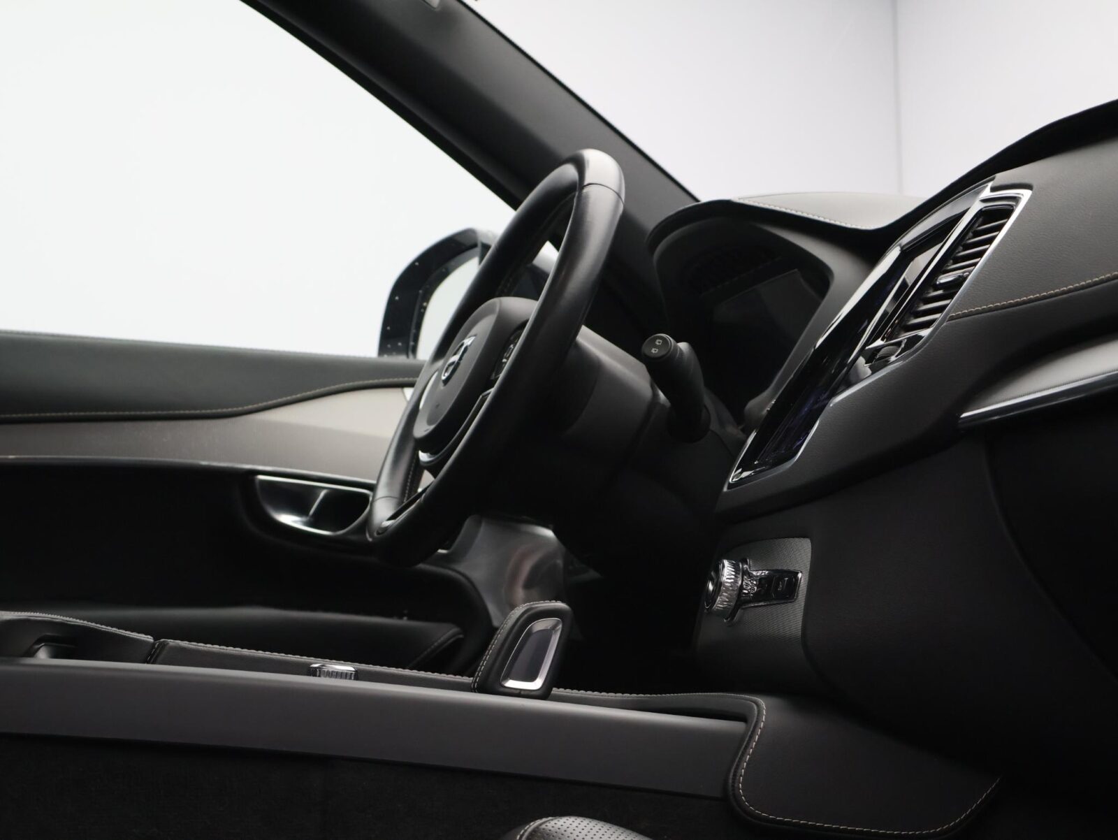 Volvo XC90 - Foto 11