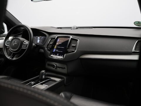 Volvo XC90 2.0 T8 Recharge AWD R-Design