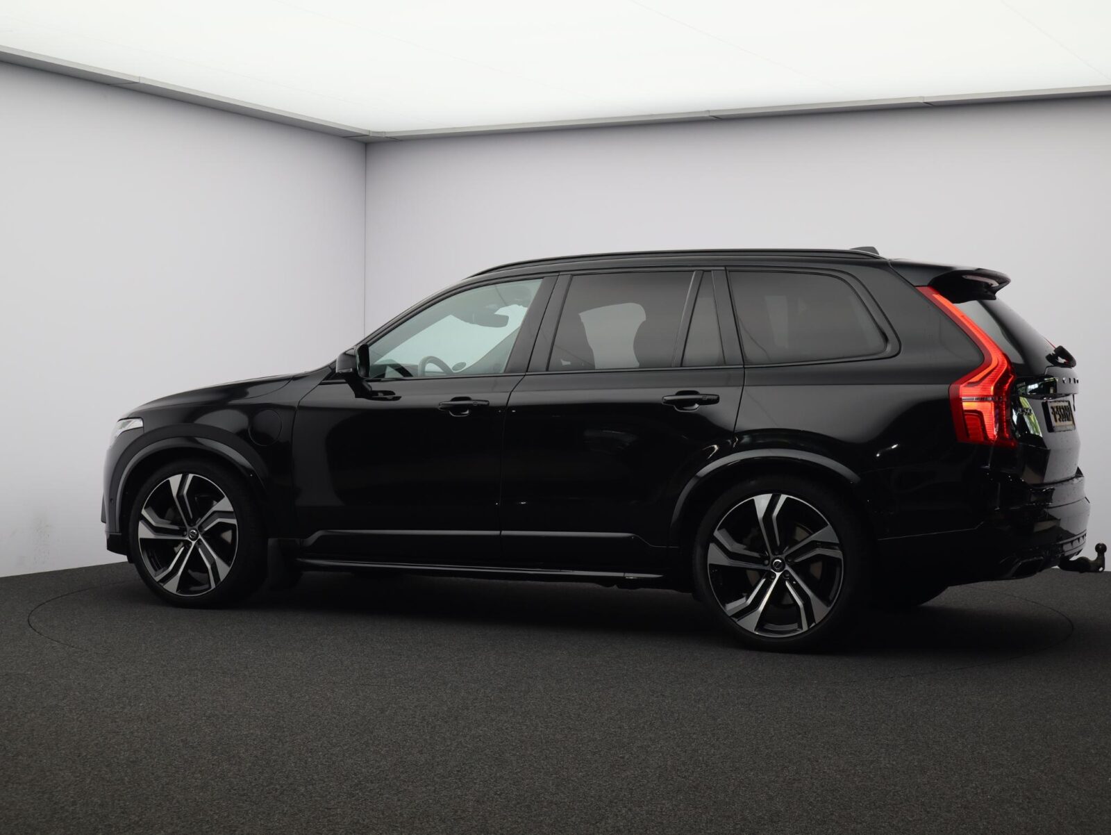 Volvo XC90 - Foto 31