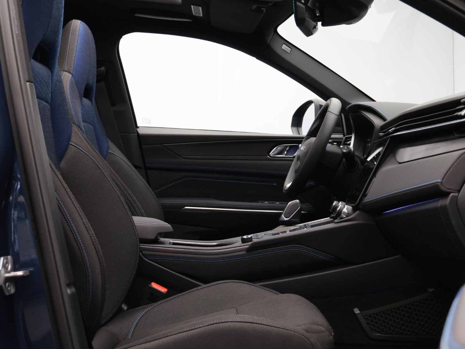 Lynk & Co 01 - Foto 27