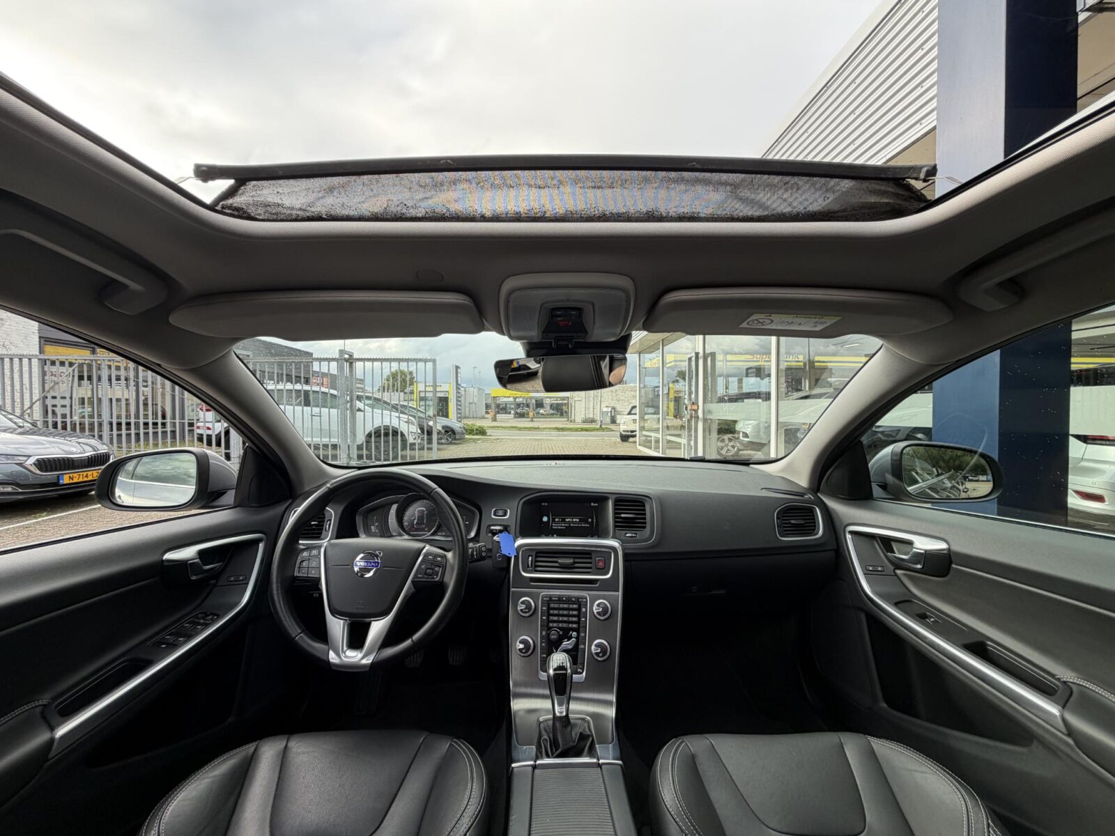 Volvo V60 - Foto 15