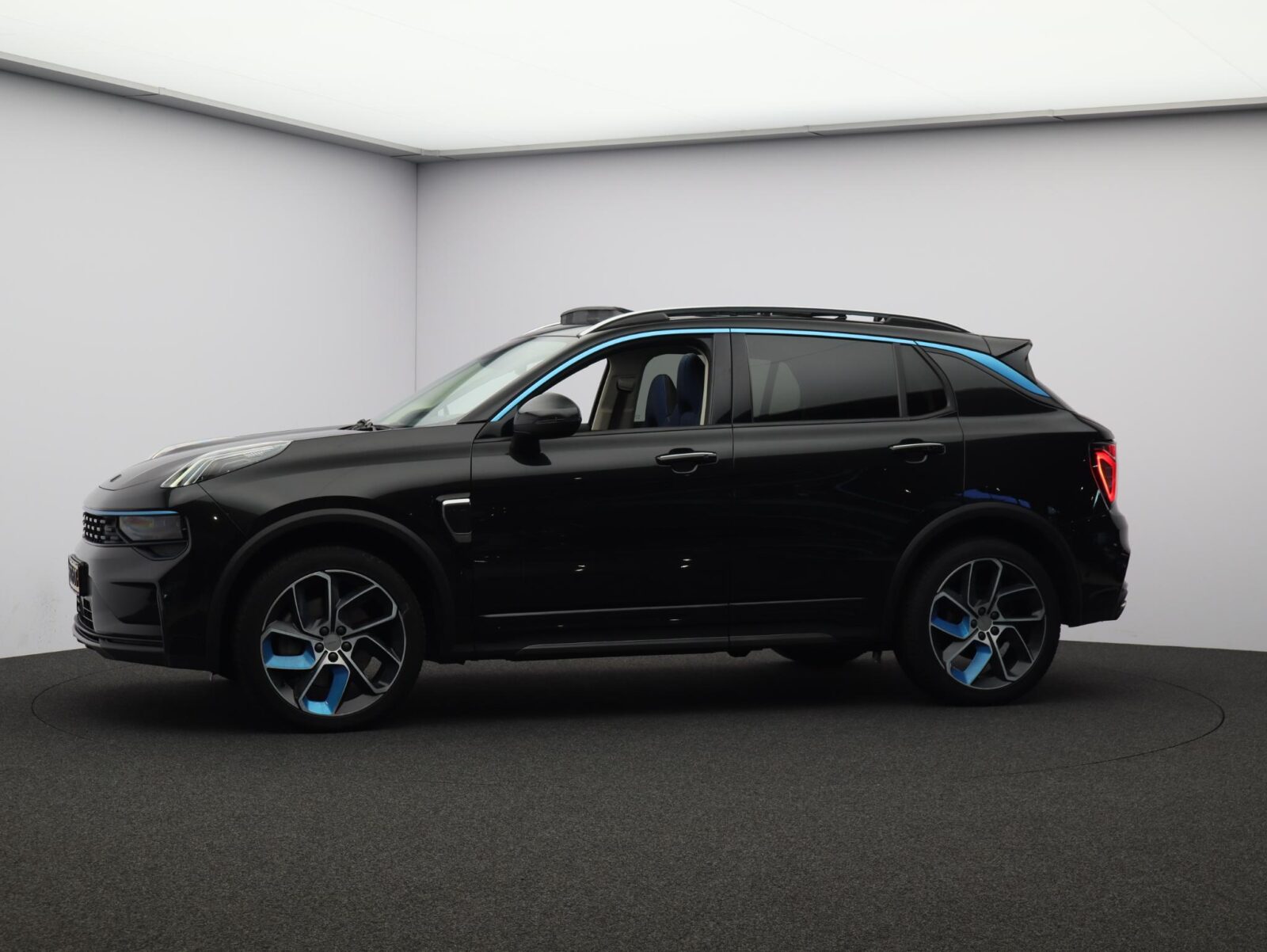 Lynk & Co 01 - Foto 34