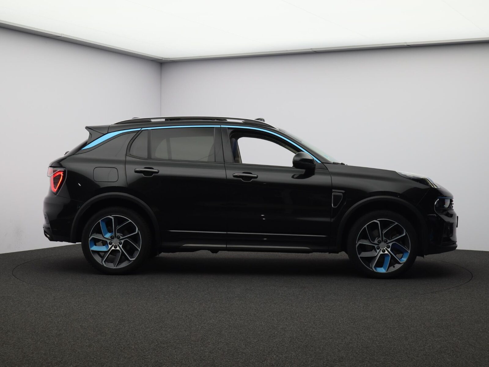 Lynk & Co 01 - Foto 43