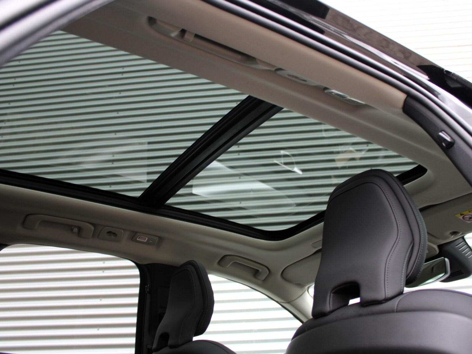 Volvo XC60 - Foto 14