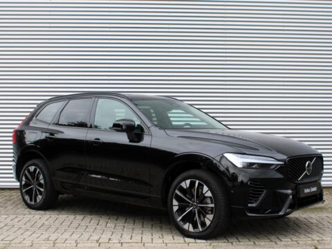 Volvo XC60 2.0 T6 Plug-in hybrid AWD Ultra Dark