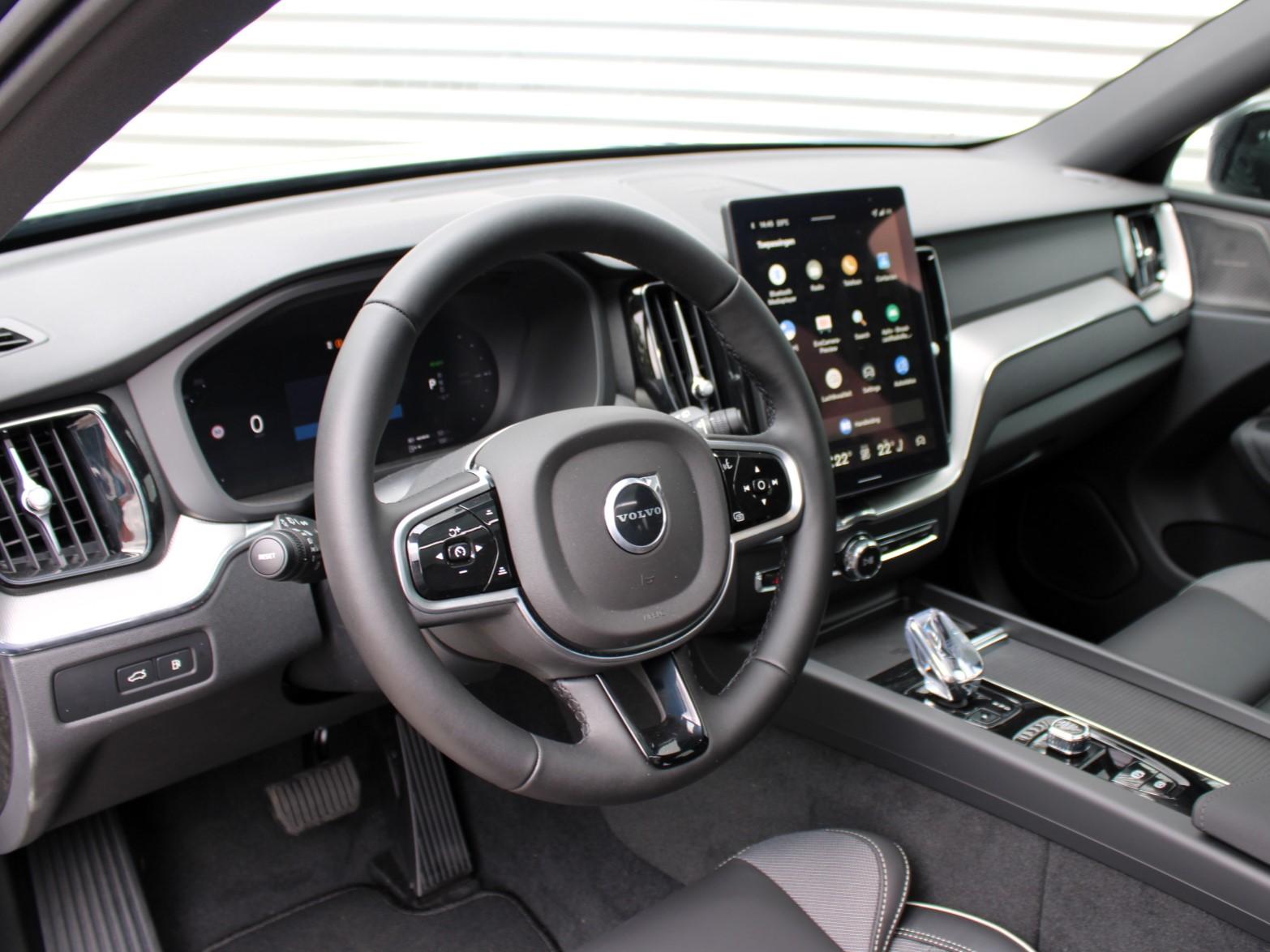 Volvo XC60 - Foto 13