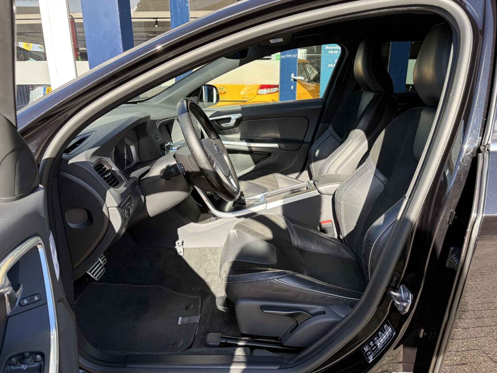 Volvo V60 - Foto 12