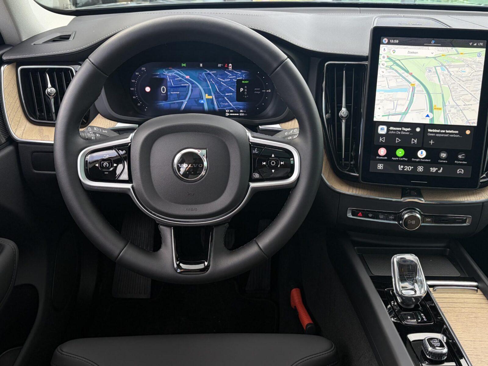 Volvo XC60 - Foto 13