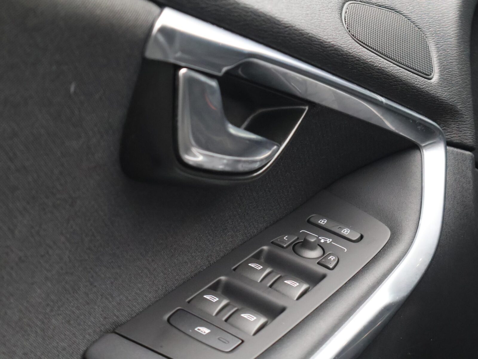 Volvo V40 - Foto 18