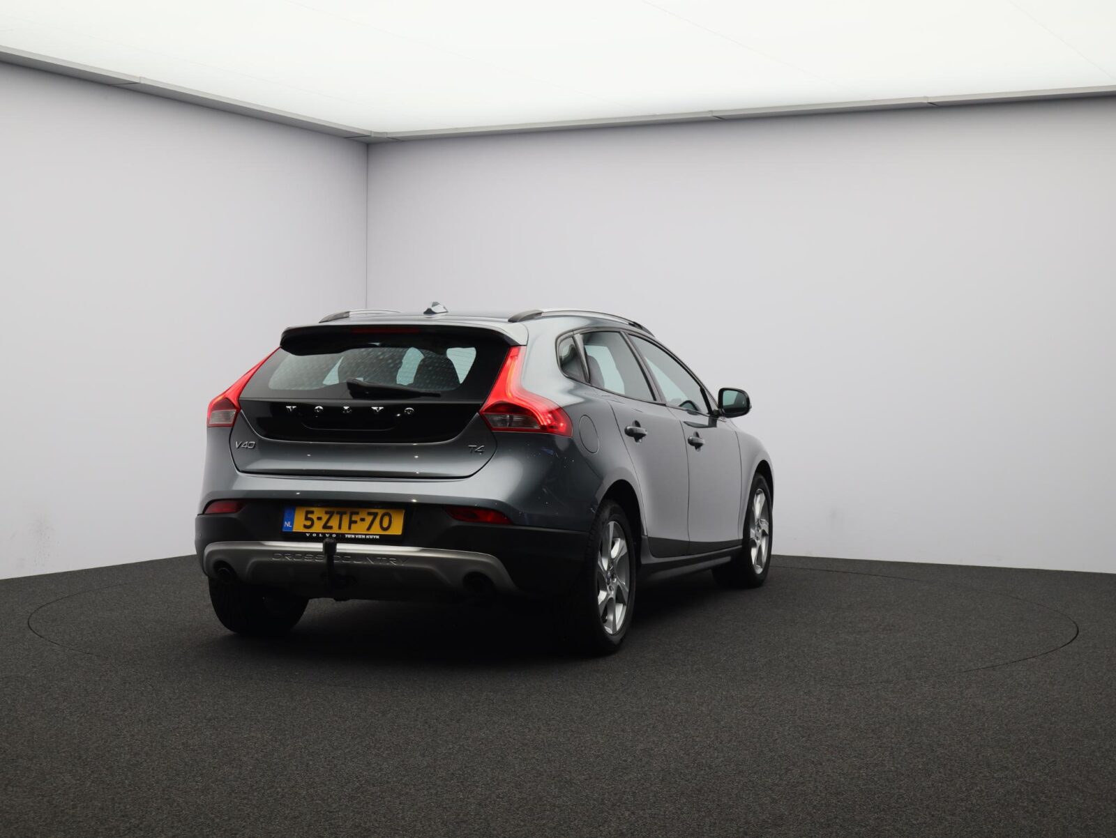Volvo V40 - Foto 26