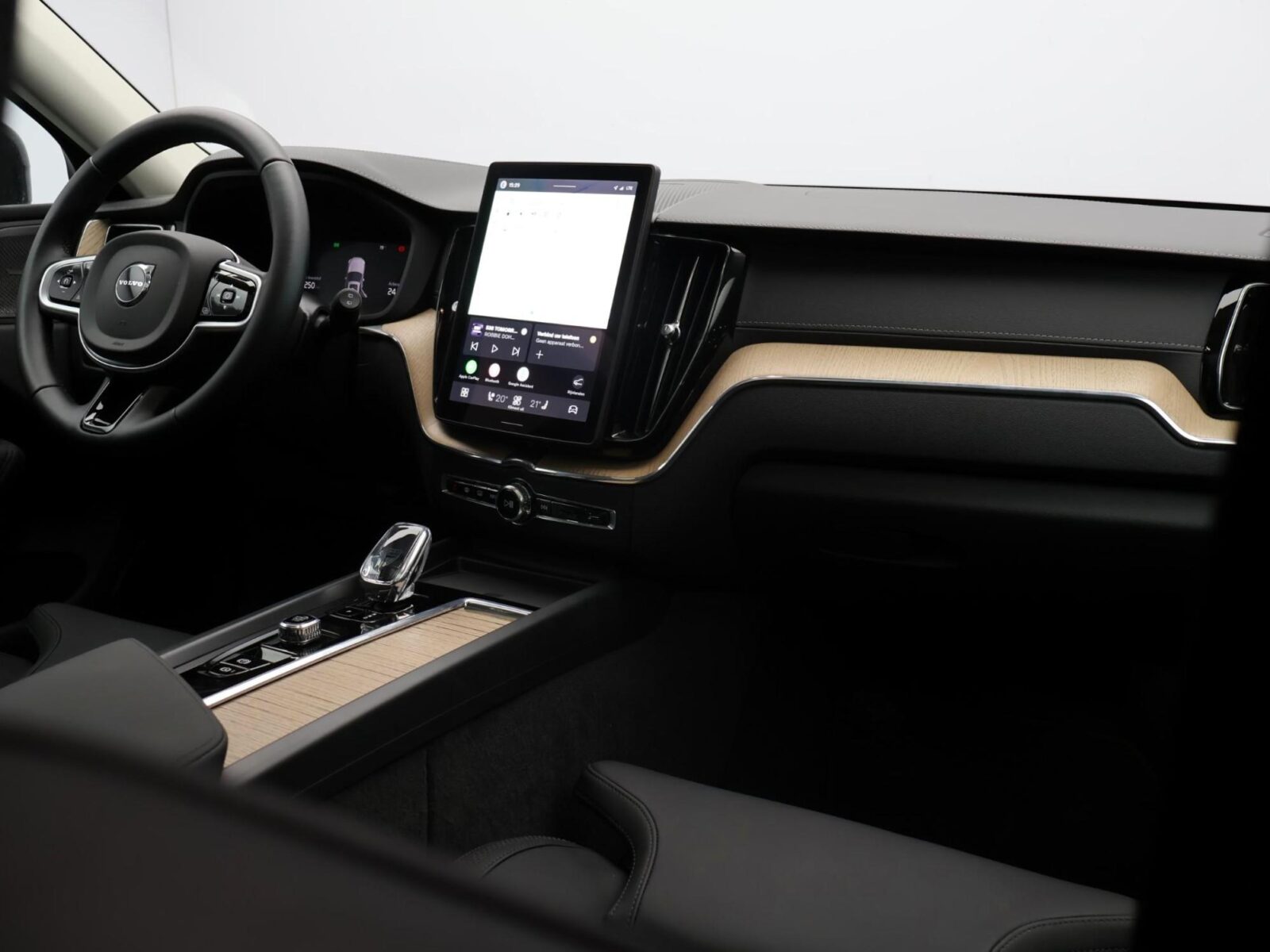 Volvo XC60 - Foto 7