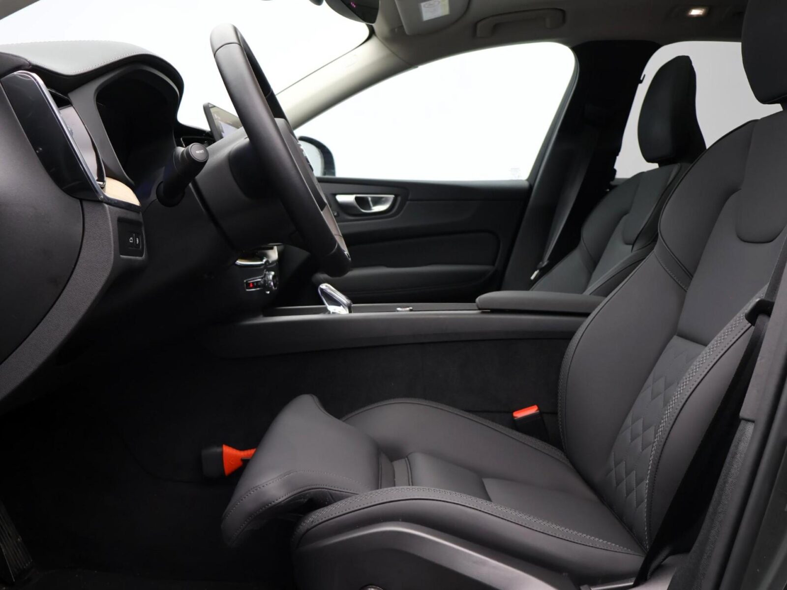Volvo XC60 - Foto 8