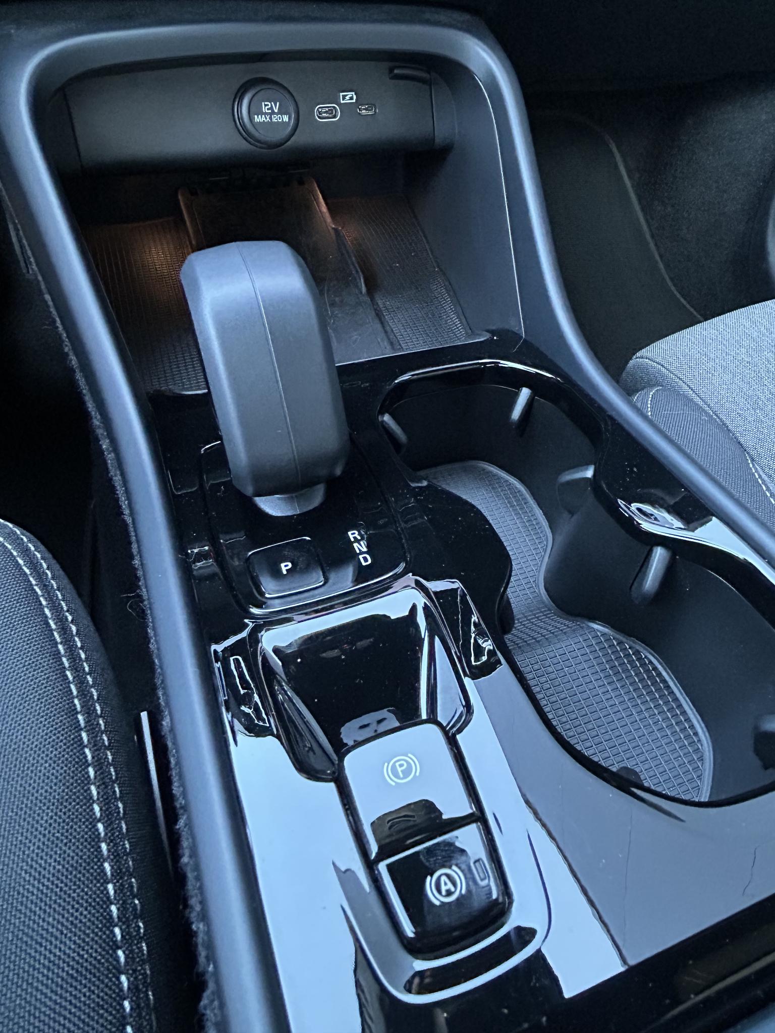 Volvo XC40 - Foto 14