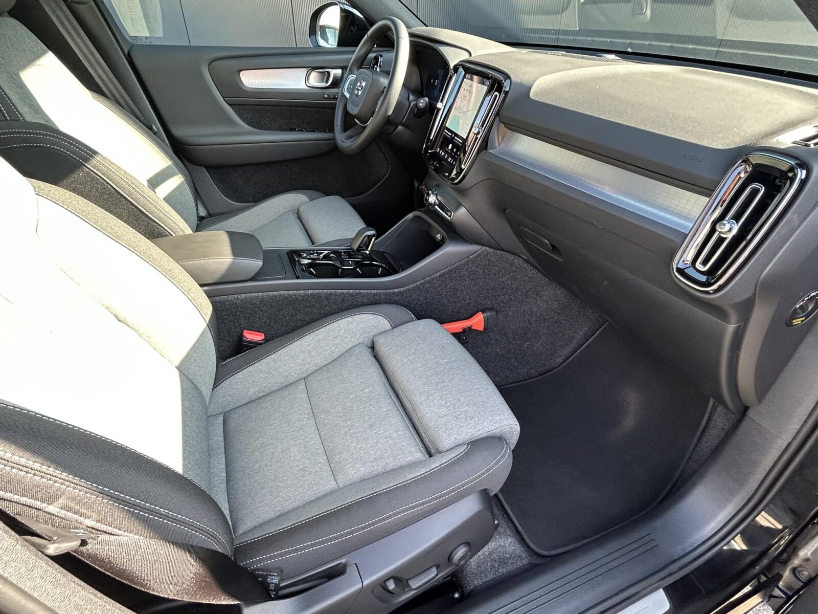 Volvo XC40 - Foto 5