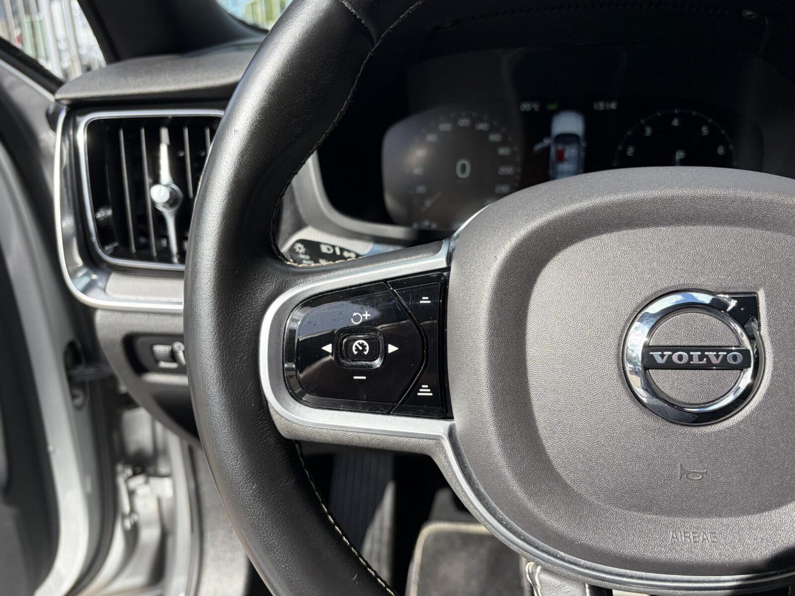 Volvo S60 - Foto 20