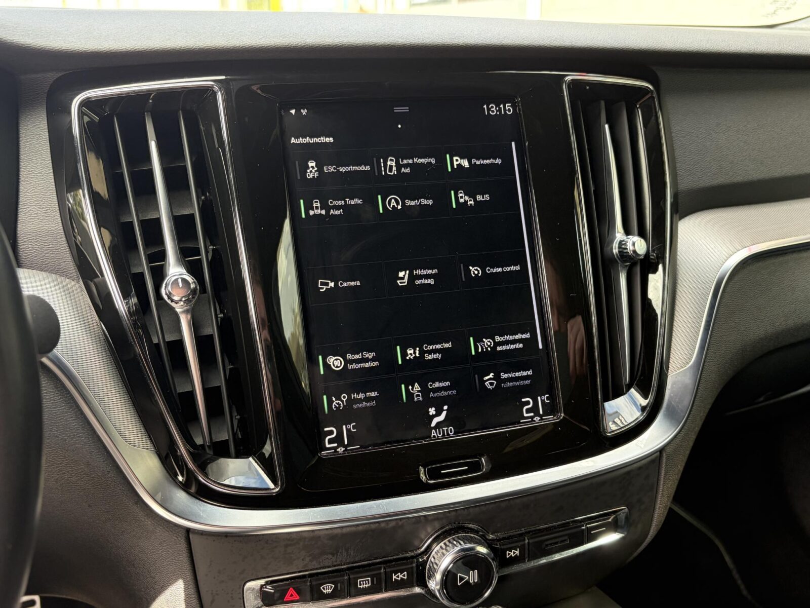 Volvo S60 - Foto 26