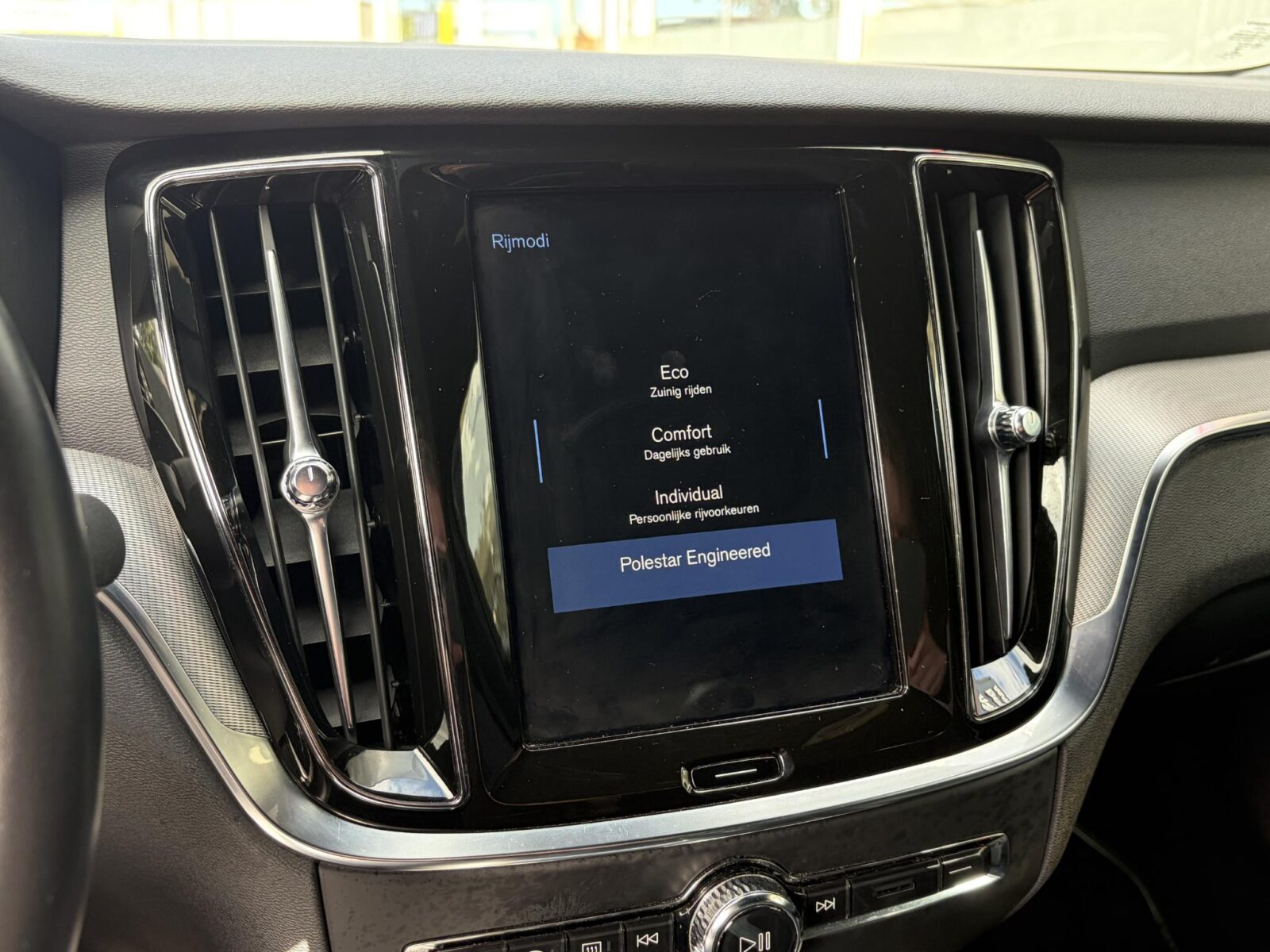 Volvo S60 - Foto 28