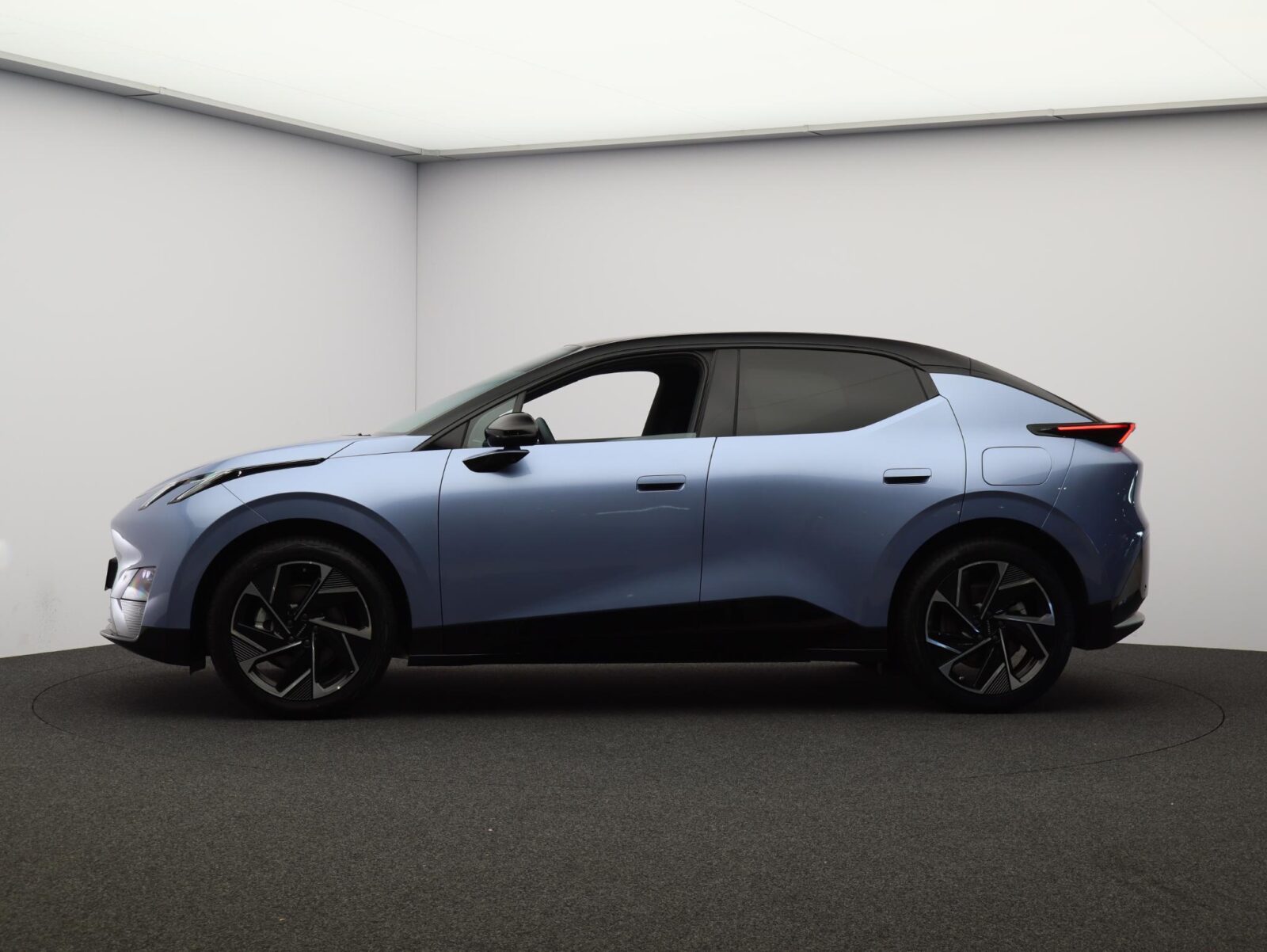 Lynk & Co 02 - Foto 33