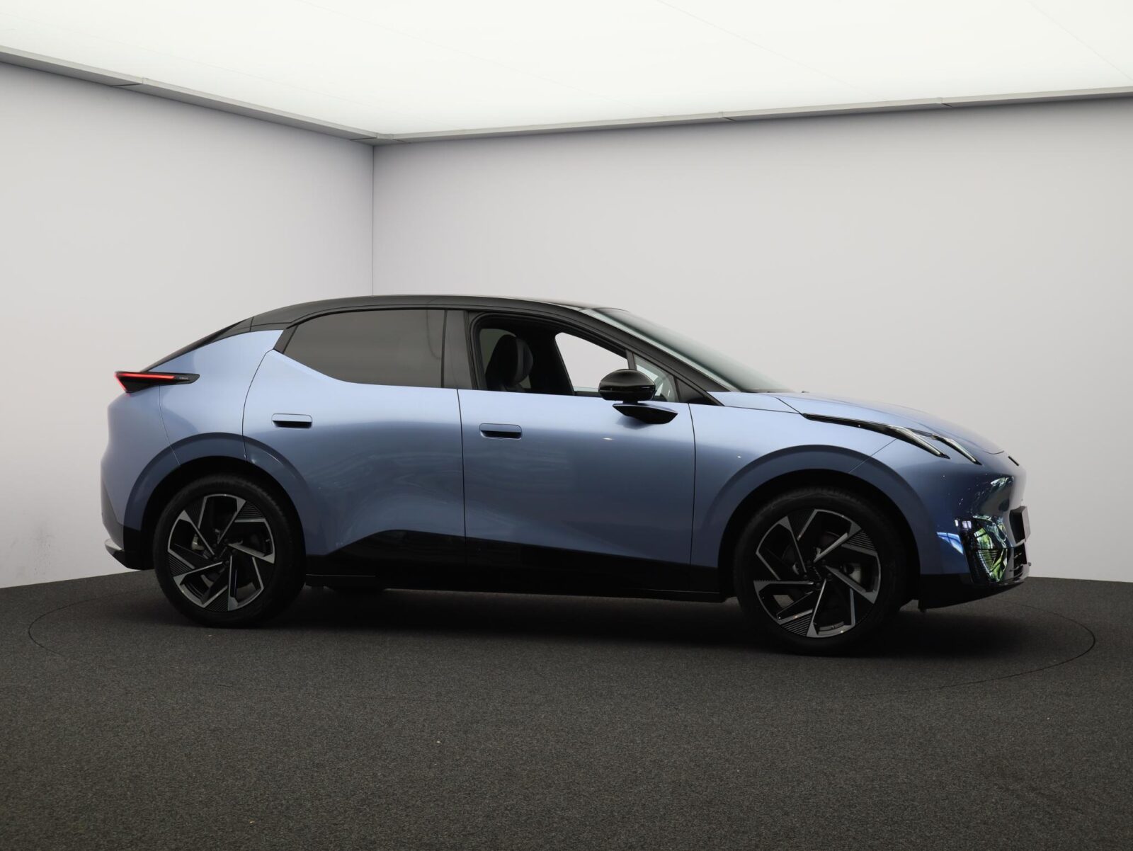 Lynk & Co 02 - Foto 42