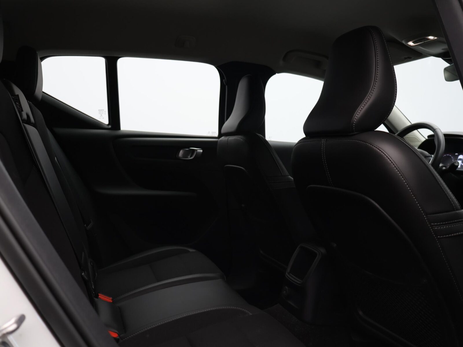 Volvo XC40 - Foto 10