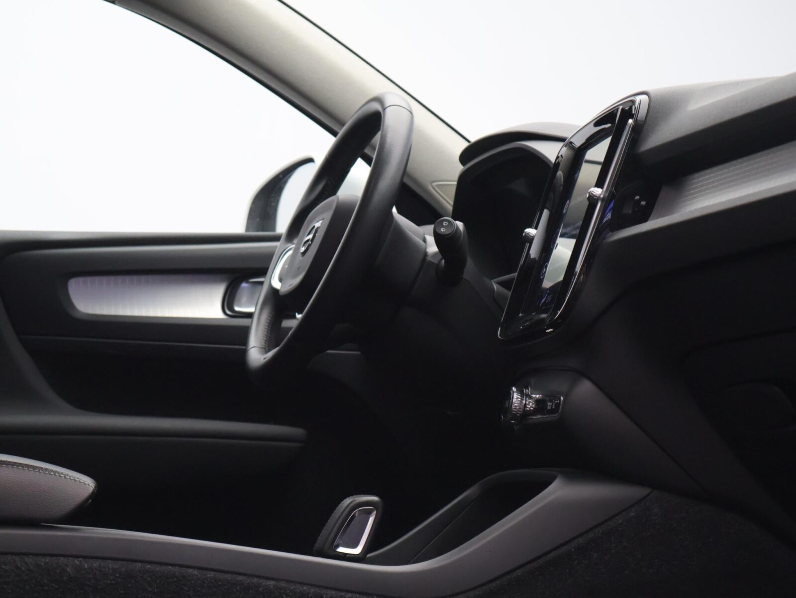 Volvo XC40 - Foto 12
