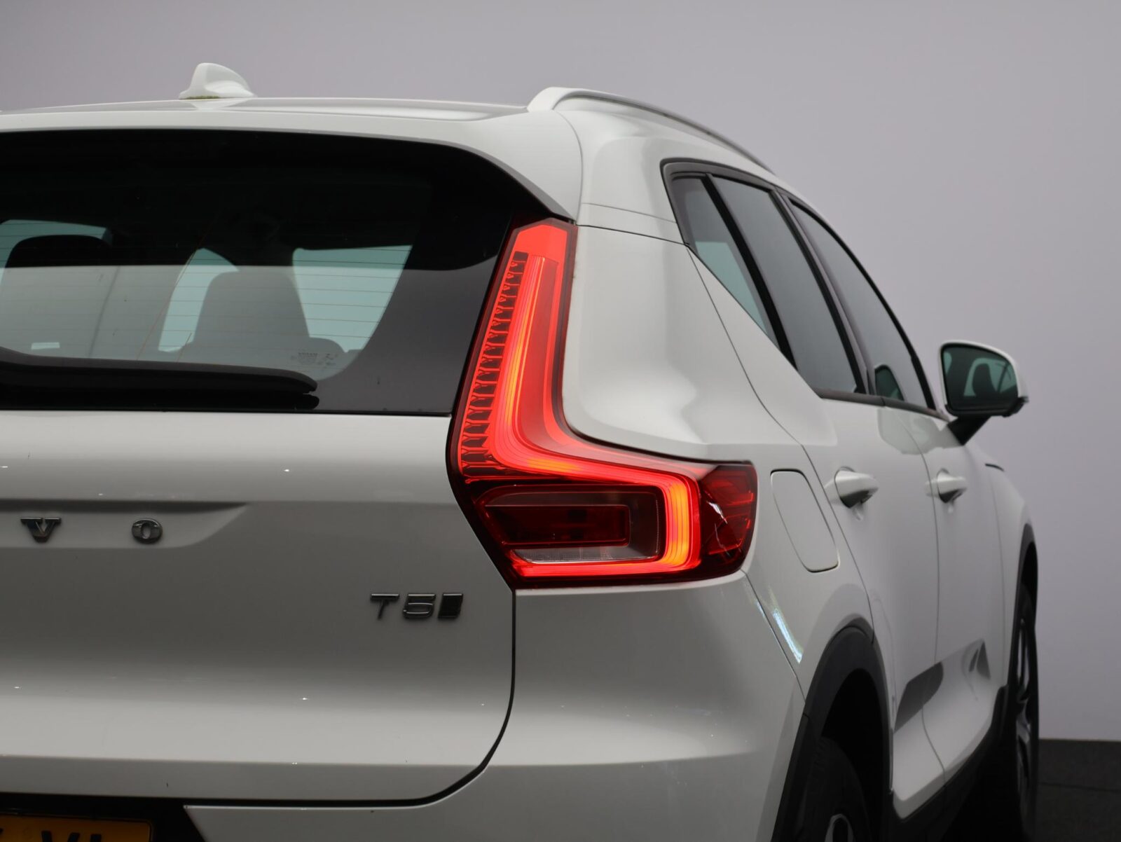 Volvo XC40 - Foto 21